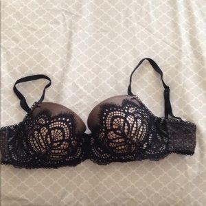 Victoria Secret dream angels line Demi bra